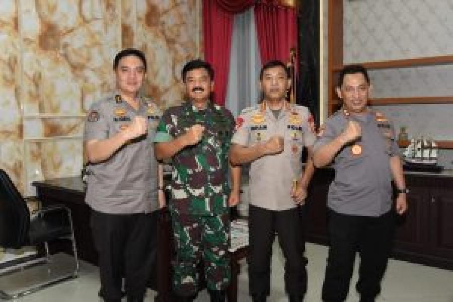 podiumnews.com-Usai Dilantik Presiden, Idham Aziz Silaturahmi ke Pangliama TNI