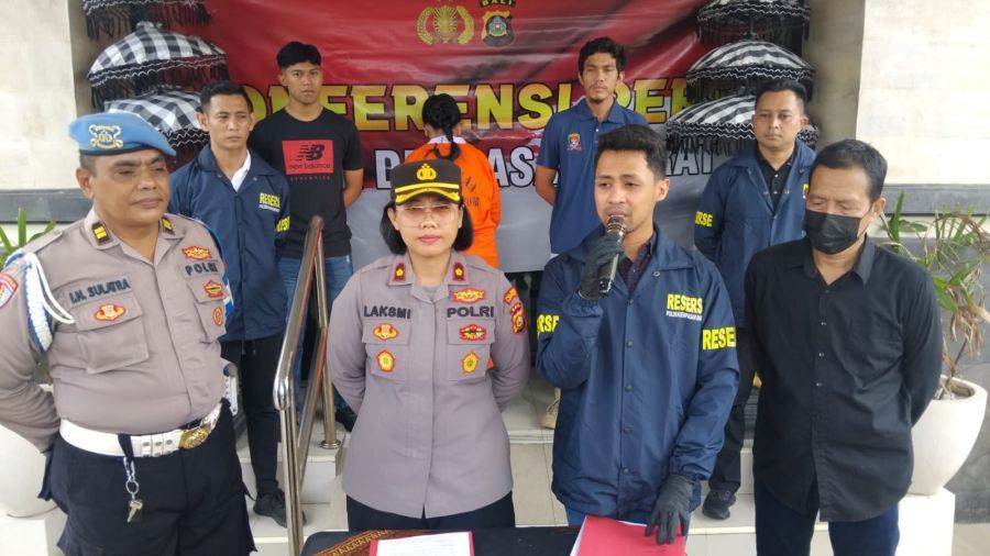 podiumnews.com-Polsek Denpasar Barat Tangkap Perempuan Pelaku Penipuan Sewa Ruko