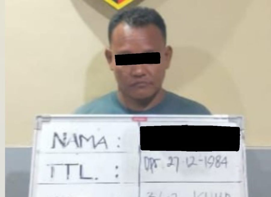 INS, pelaku penjambretan di Jalan Trengguli I Perum Ayung Pesona, Denpasar, Bali, Rabu (5/11/2025). (foto/hes)