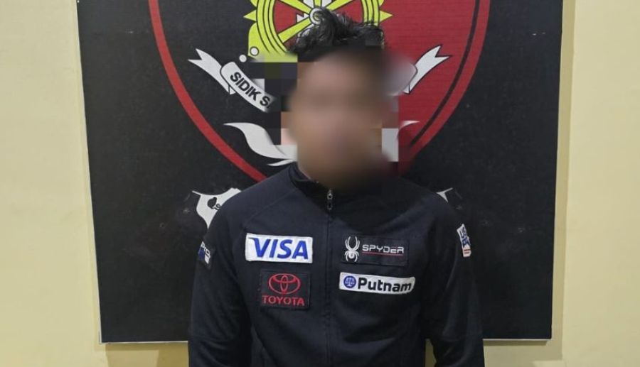 Polsek Kuta Selatan meringkus pencuri motor berinisial A (35) di kawasan Puri Gading, Kuta Selatan, Badung, Bali. (foto/hes)
