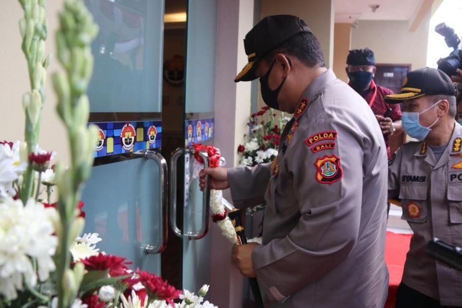 podiumnews.com-Sekarang Polda Bali Resmi Miliki Ruang Press Room Baru
