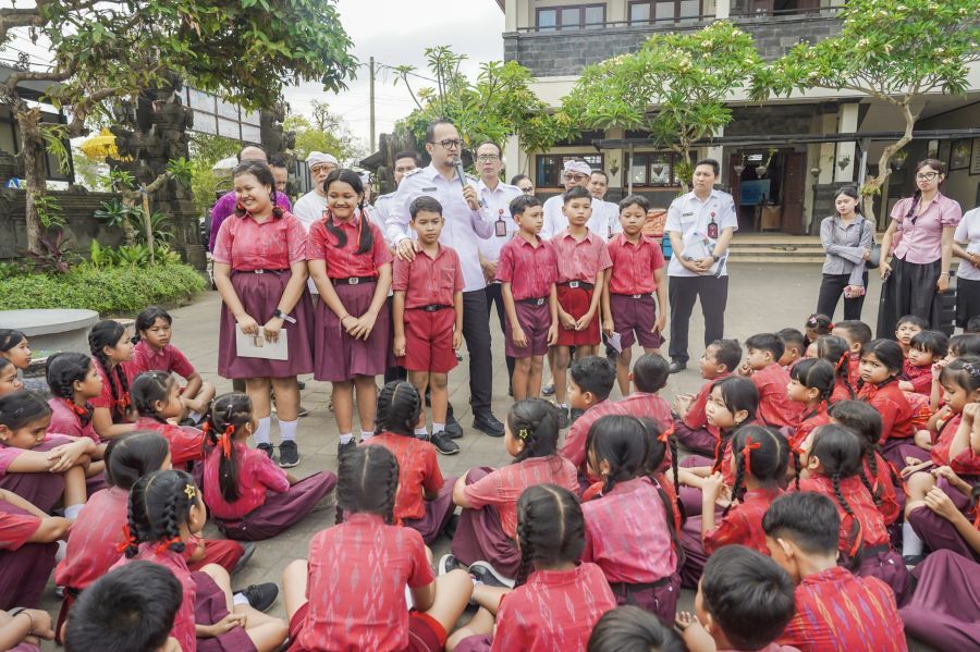 podiumnews.com-Revitalisasi Pendidikan di Badung, PID Hadirkan Metode Belajar Berbasis Digital
