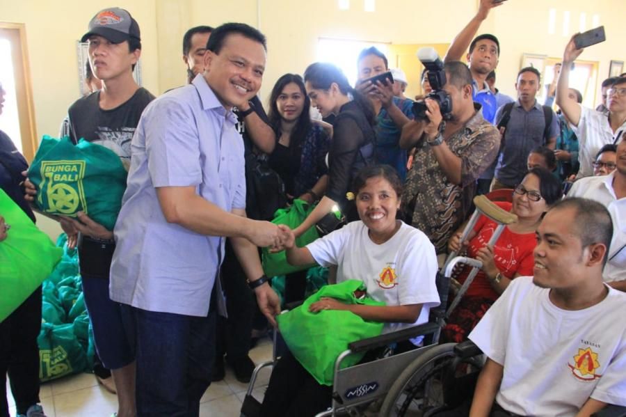 podiumnews.com-Dewa Indra: Pemprov Bali Komit Beri Perhatian Penyandang Disabilitas 