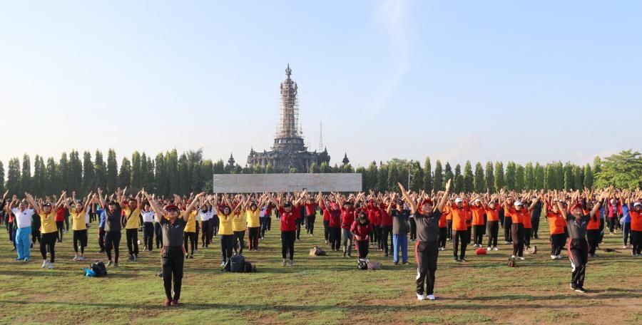 podiumnews.com-Senam Nangun Sat Kerthi Loka Bali Meriahkan HKN 2019