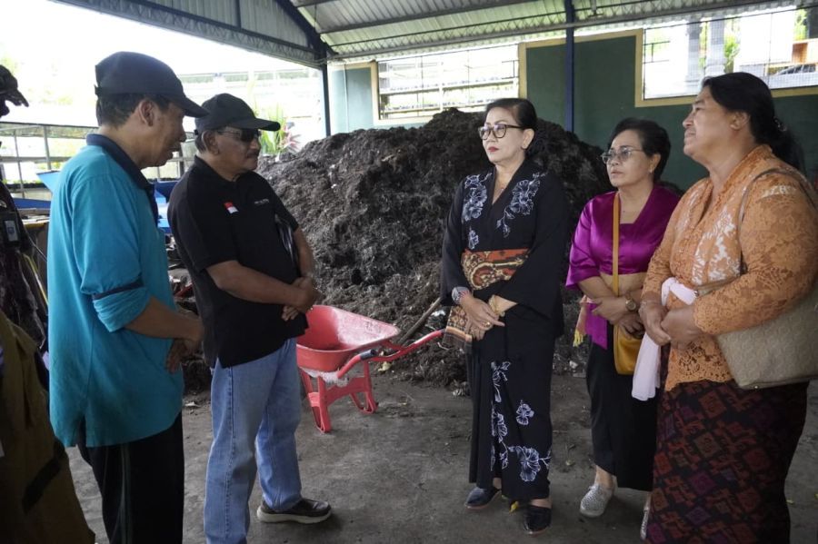 podiumnews.com-Sidak TPS3R Gulingan, Duta PSBS Minta Sampah Organik Selesai di Sumber