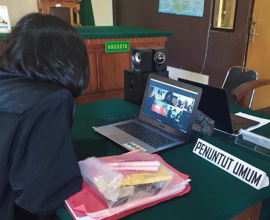 podiumnews.com-Beli Sabu Tujuh Juta, Sopir Freelance di Bui Enam Tahun