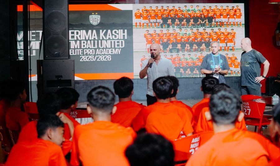 Tim Bali United Youth yang berkompetisi di Elite Pro Academy (EPA) Super League 2025/26 kategori U16, U18 dan U20 resmi diliburkan untuk musim ini di Bali United Cafe, Gianyar, Bali, Minggu (17/5/2026). (baliutd)