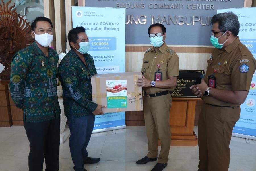 podiumnews.com-Pemda Badung Terima Sumbangan Alkes Dari Berbagai Unsur
