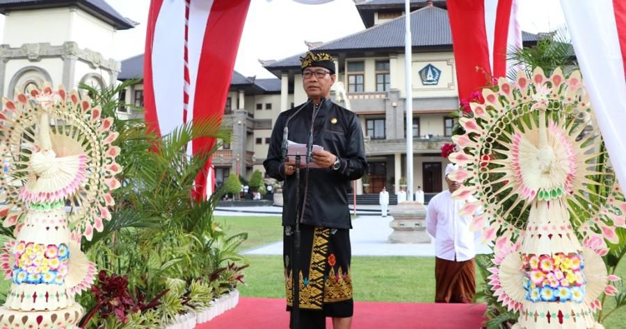 podiumnews.com-Wabup Suiasa: Pemuda Harus Inovatif Agar Mampu Berperan Dikancah Internasional