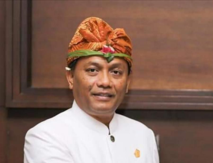 podiumnews.com-DPRD Bali Sebut Pergub Tentang Minuman Fermentasi Sangat Pro Rakyat