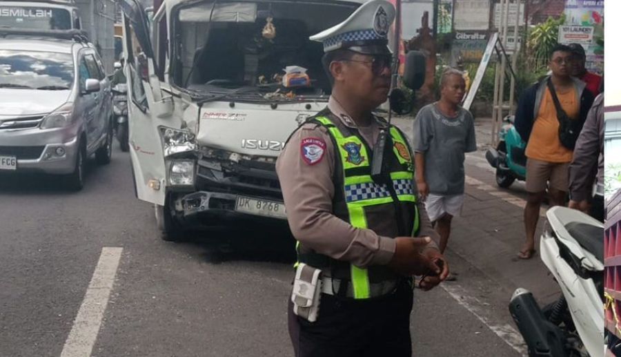 Polisi mengatur lalu lintas setelah terjadi kecelakaan beruntun di simpang Jalan Gatot Subroto Timur–Jepun Dadu, Kesiman Kertalangu, Denpasar Timur, Denpasar, Bali, Rabu (6/5/2026). (foto/hes)