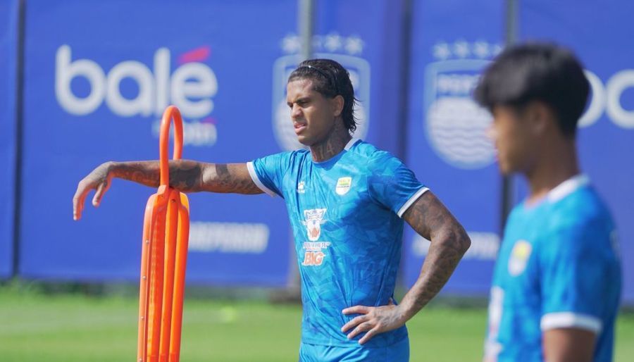 podiumnews.com-Tekad Striker Persib Ramon Tanque Saat Menjamu Bali United