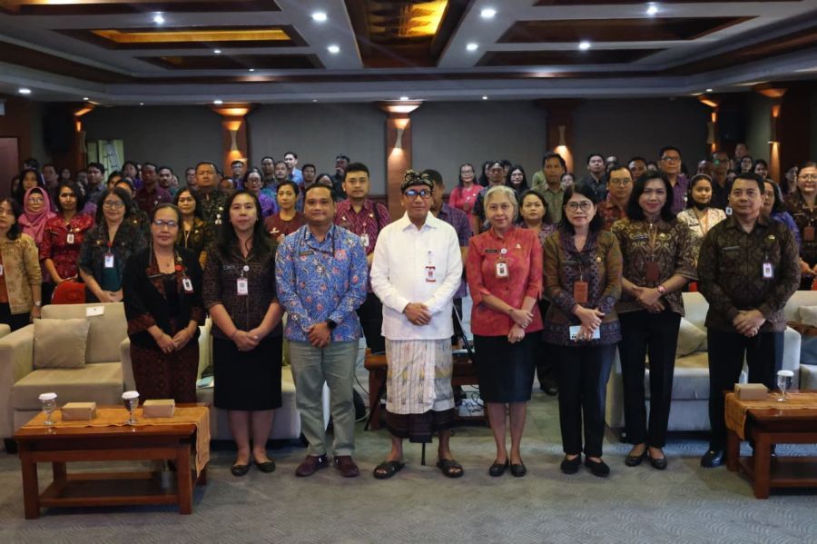 podiumnews.com-Tekankan Pelayanan Berintegritas, Sekda Denpasar Buka Sosialisasi Pencegahan Maladministrasi