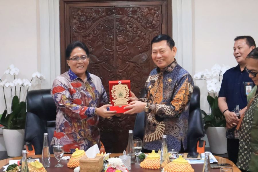 podiumnews.com-Terima Kunjungan Wagub Sulut, Wagub Bali Dorong Kerja Sama Pariwisata Berkualitas