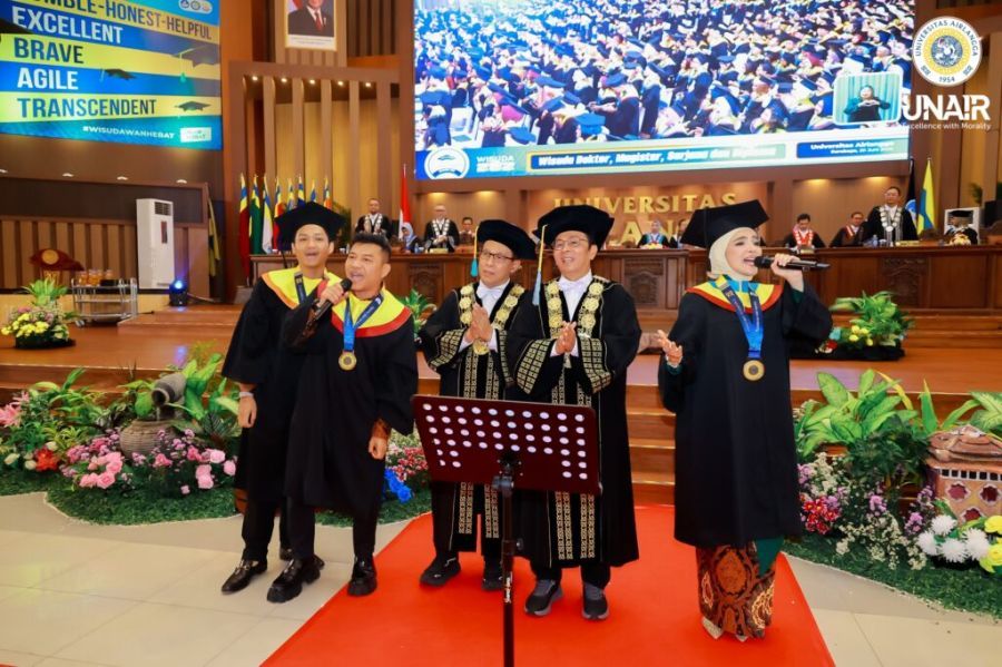 podiumnews.com-Tiga Toga Satu Cerita