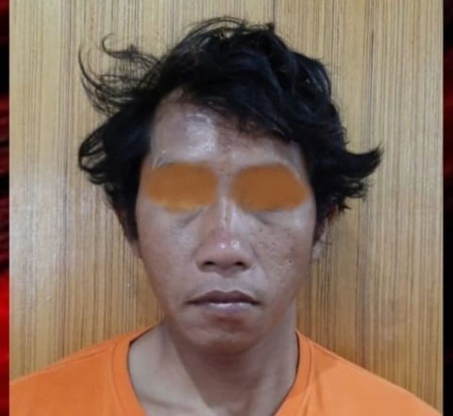 AR, tukang sumur bor di proyek Venus Villa, Gang Manggo, Jalan Subak Sari, Desa Tibubeneng, Kuta Utara, Badung, Bali, yang ditangkap polisi, baru-baru ini. (foto/hes)