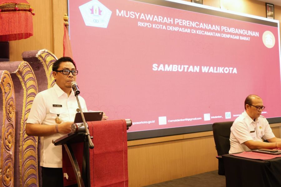 Wakil Wali Kota Denpasar membuka Musrenbang Kecamatan Denpasar Barat Tahun Anggaran 2027. (foto/sukadana)