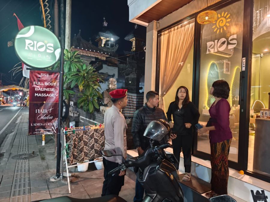 podiumnews.com-Viral! Dua Bule Cekcok dengan Pemilik Spa di Canggu
