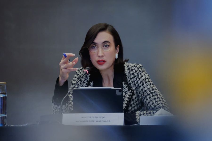 podiumnews.com-Visa dan Tiket Mahal Jadi PR Pariwisata Indonesia
