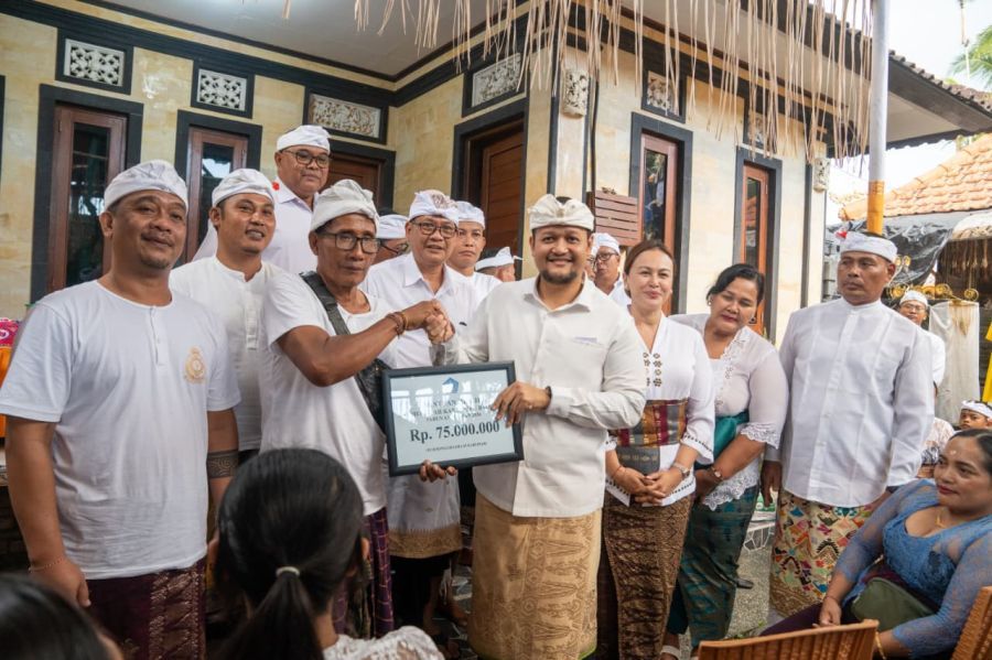 podiumnews.com-Wabup Badung Hadiri Karya Pemerajan Arya Jelantik Bongkasa