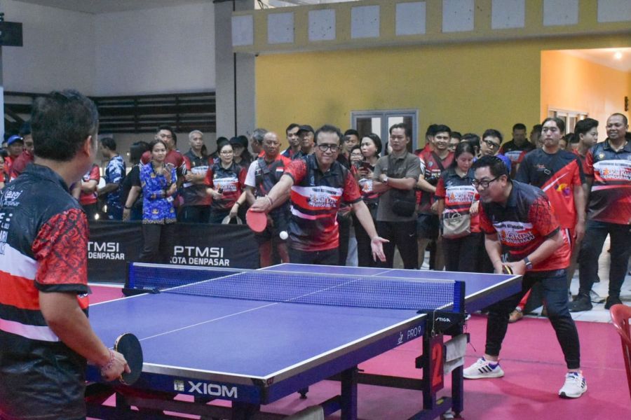 podiumnews.com-Walikota Denpasar Buka Turnamen Tenis Meja Hari Pajak, Wujud Sinergi