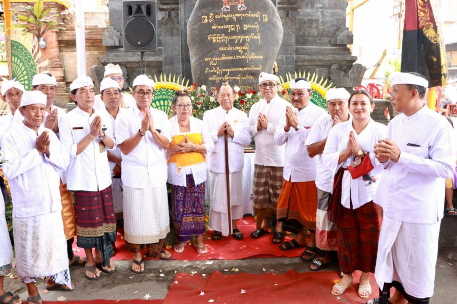 podiumnews.com-Walikota Denpasar Hadiri Karya Memungkah di Banjar Benbiu