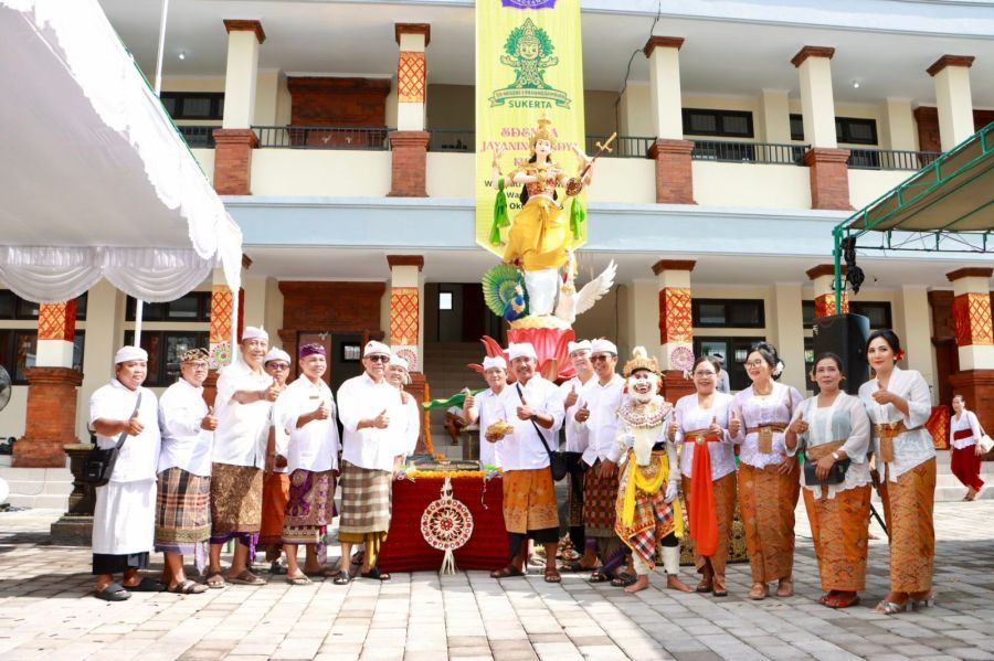 podiumnews.com-Walikota Denpasar Resmikan Gedung SDN 1 Padangsambian dan SDN 6 Panjer