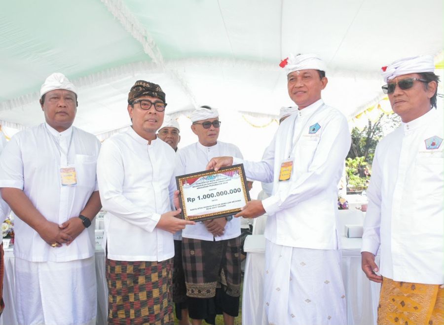 podiumnews.com-Wawali Denpasar Apresiasi Krama Kepaon Sukseskan Karya Baligia Punggel