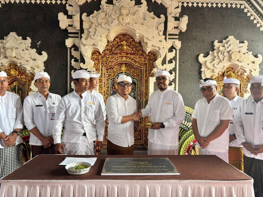 podiumnews.com-Wawali Denpasar Hadiri Upacara Melaspas Pura Banjar Ratu Begawan Penyarikan