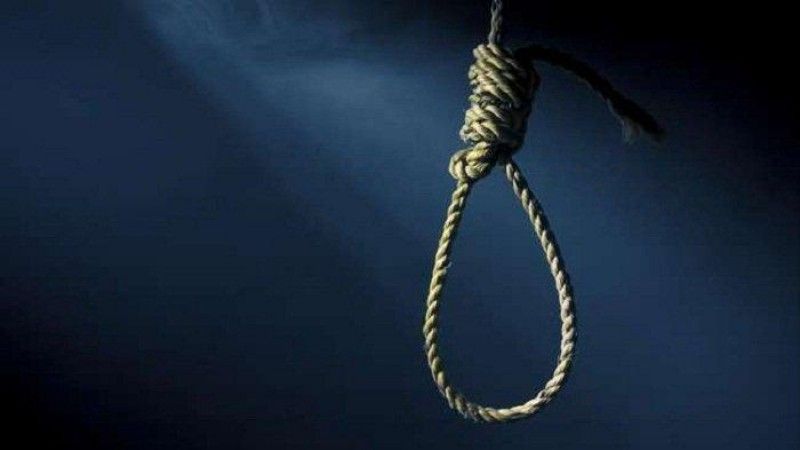 podiumnews.com-Warga Sanur Gempar Temukan Sosok Perepuan Tewas Gantung Diri di Pohon Kamboja