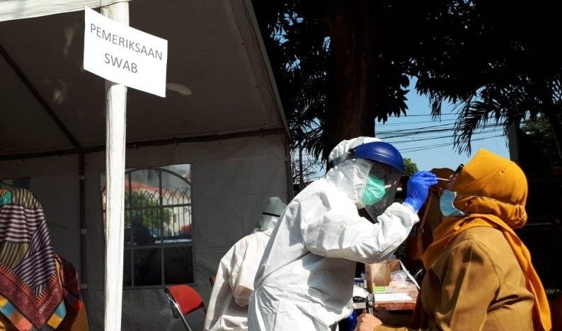 podiumnews.com-Tata Kelola Penanggulangan COVID-19 Dinilai Perlu Perbaikan