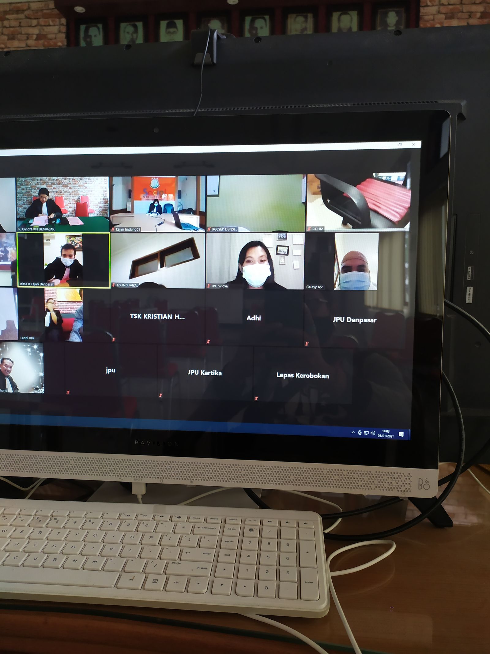 podiumnews.com-Bawa Ekstasi, Pria Asal Sumbar Ini Dituntut Enam Tahun