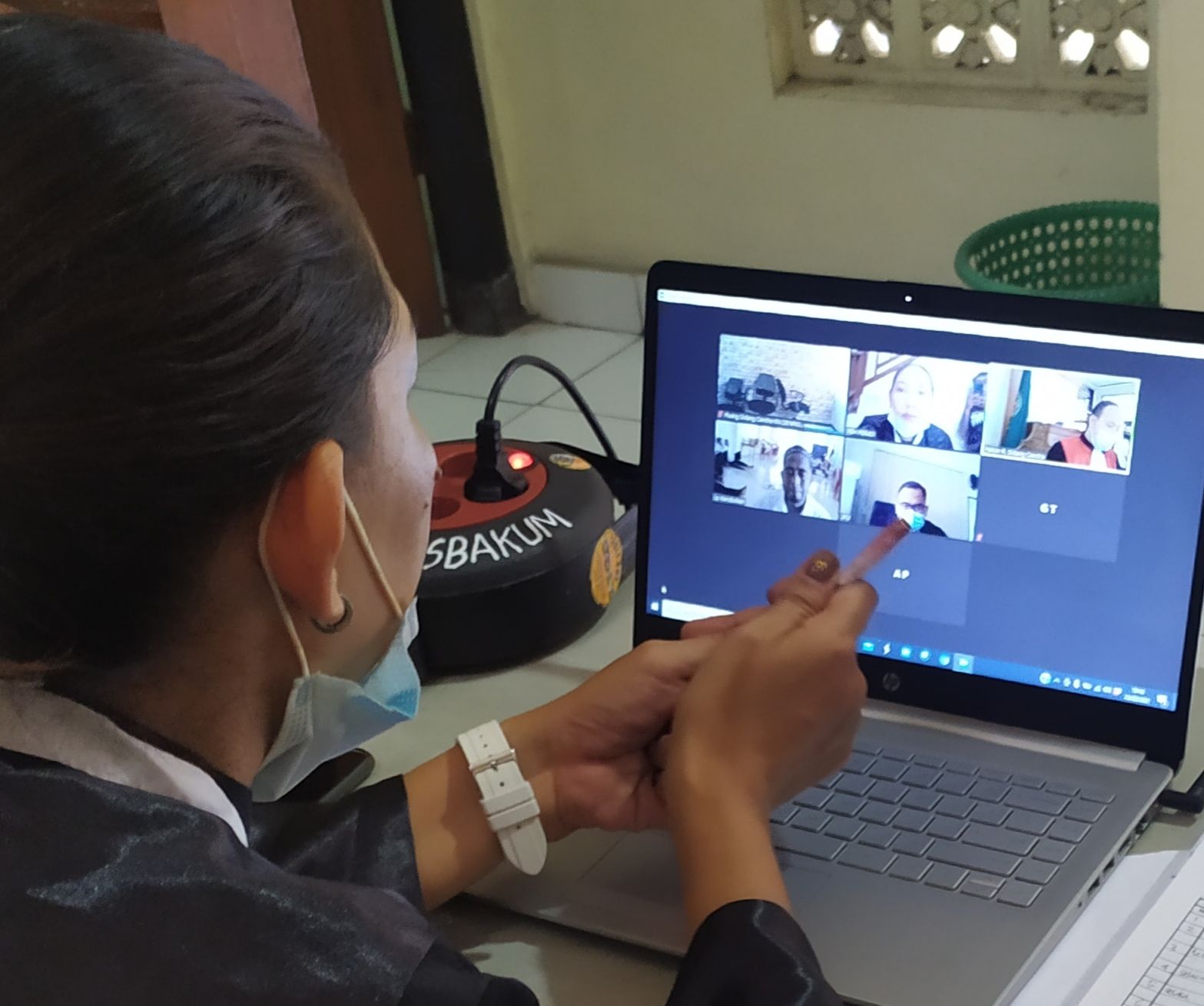 podiumnews.com-Buruh Proyek Bawa Sabu dan Ekstasi Divonis 9 Tahun