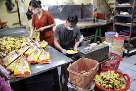 podiumnews.com-DPR Soroti Permasalahan UMKM Tak ‘Bankable’ Dapatkan KUR