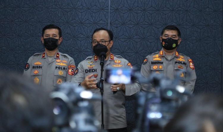 podiumnews.com-217 Ribu Personel TNI-Polri Dikerahkan Amankan Nataru