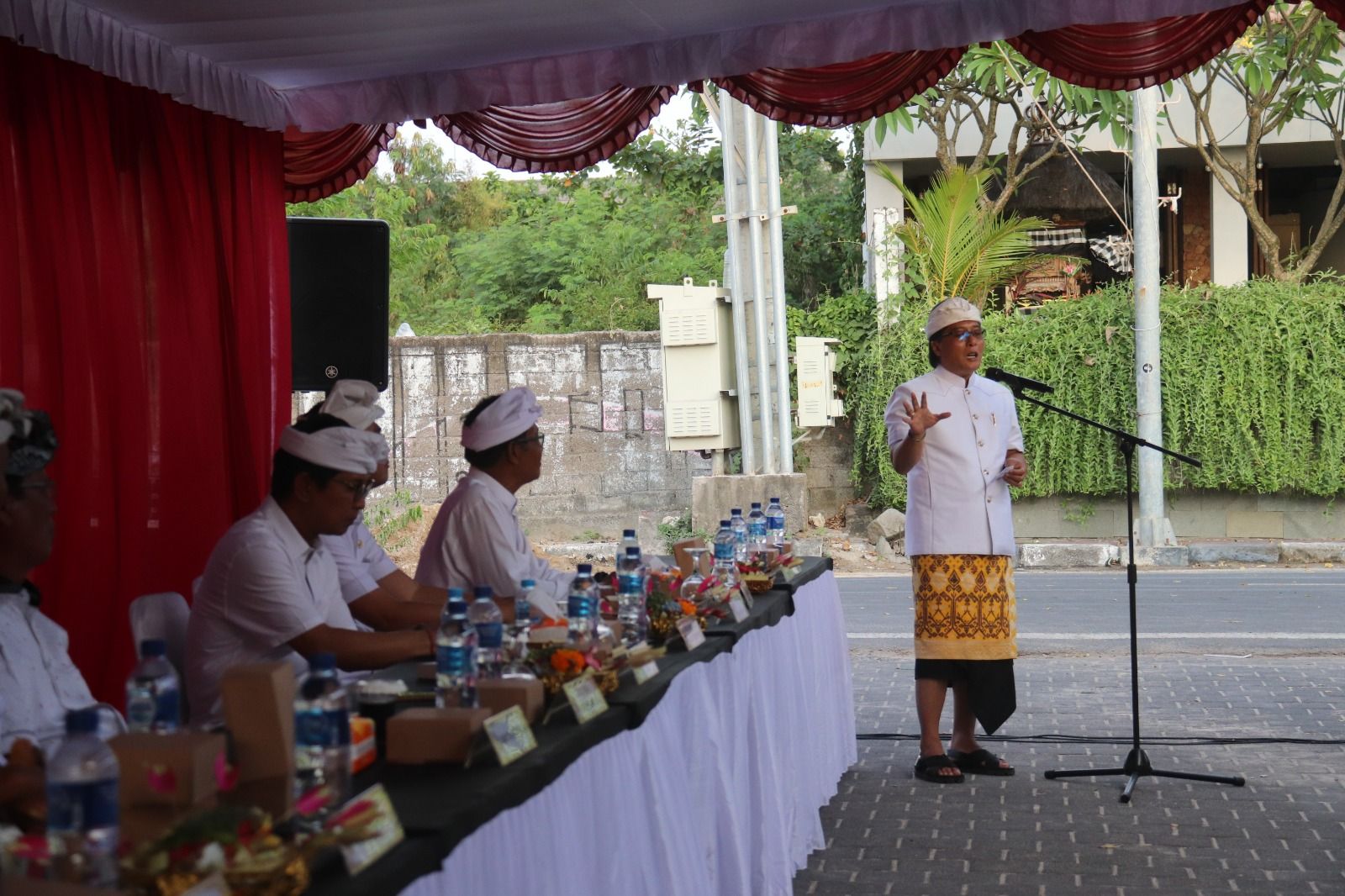 Badung Tata Kawasan Pantai Jimbaran