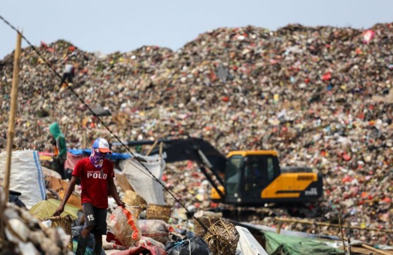 Pemerintah Menjangkau Pemulung dengan Program Jaring Pengaman Sosial