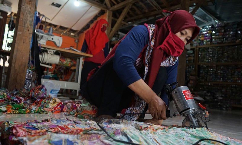 podiumnews.com-Kemenperin Dorong Industri Batik dan Kerajinan Manfaatkan Teknologi