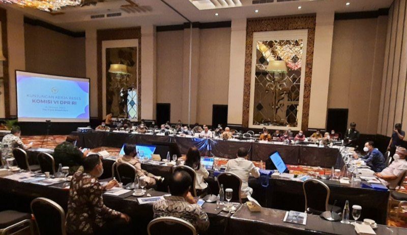 podiumnews.com-Komisi VI DPR-BUMN Bahas Pemulihan Ekonomi dan Pariwisata Bali