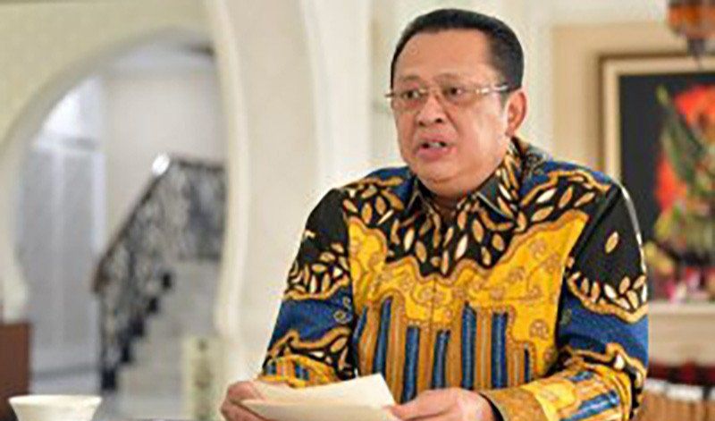 podiumnews.com-Kerja Berat Dongkrak Konsumsi di Tengah Pandemi dan Resesi