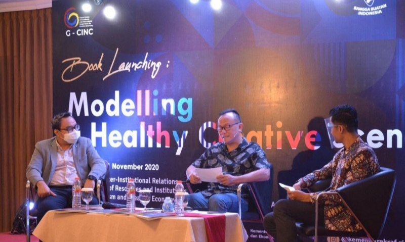 podiumnews.com-Kemenparekraf Luncurkan Buku "Modelling a Healthy Creative Scene".