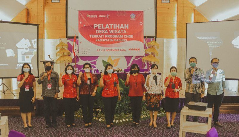 podiumnews.com-Dispar Badung Latih Desa Wisata Terapkan Program CHSE