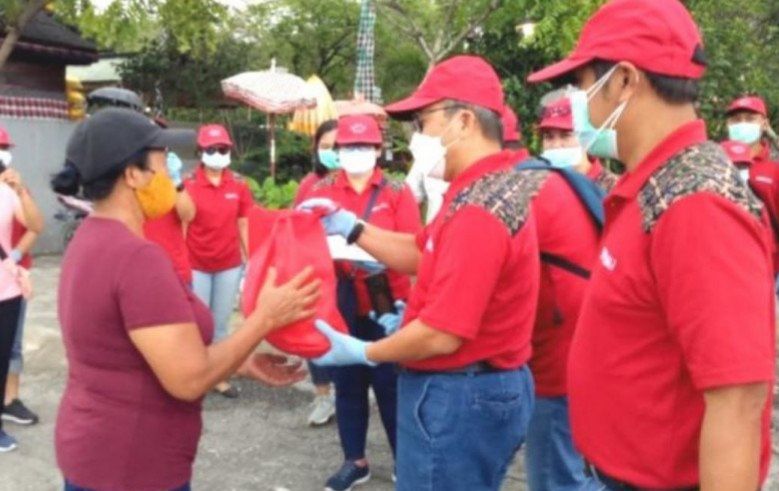 Sambut Natal dan Tahun Baru, BMPD Provinsi Bali Lakukan Aksi Sosial