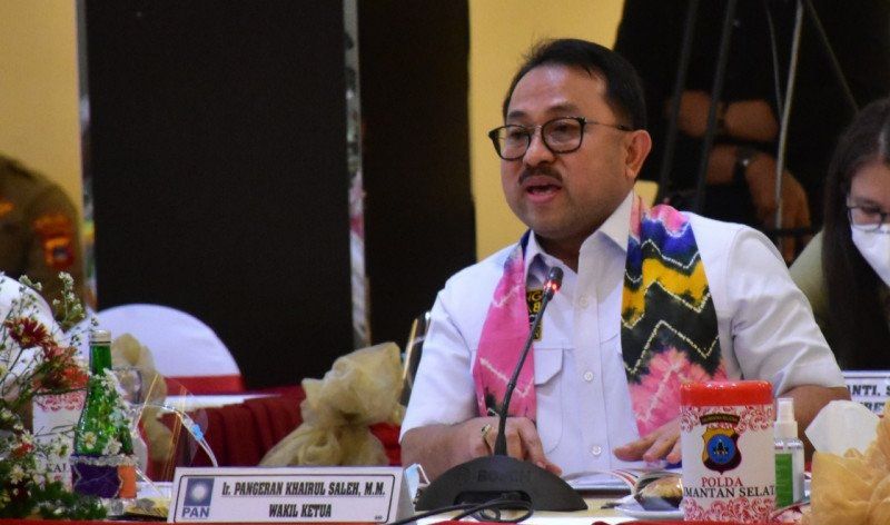 podiumnews.com-DPR minta Presiden Perhatikan Setiap Usulan Calon Kapolri