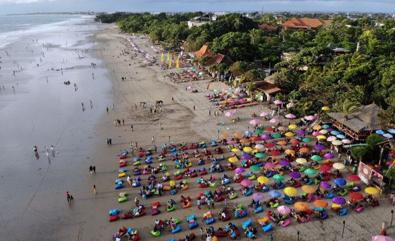 podiumnews.com-Menko Perekonomian: Bali Sudah Terbitkan Regulasi PSBB 