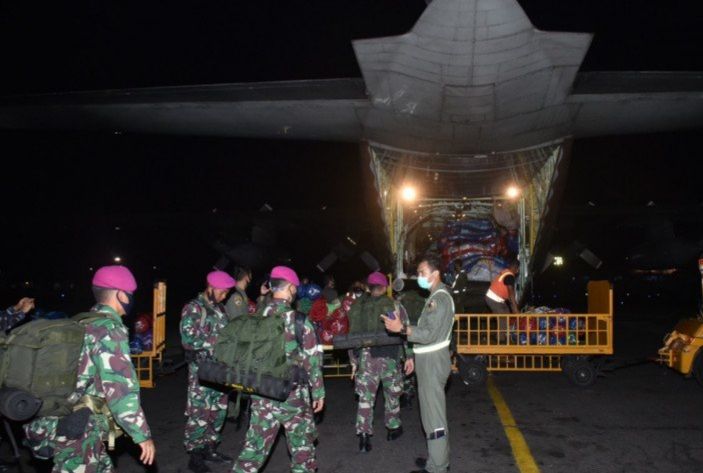 podiumnews.com-Bencana Kalsel, Pesawat TNI AU Angkutan Bantuan Logistik