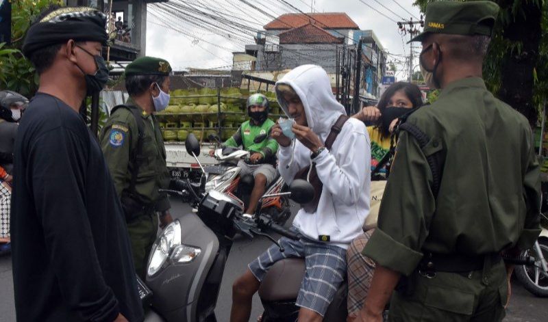 podiumnews.com-Tekan Kasus COVID-19, Pemkot Denpasar Terapkan PPKM di Tingkat Kelurahan/Desa