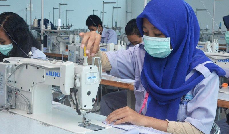 podiumnews.com-Pengusaha Tekstil Tetap Eksis Beroperasi di Indonesia