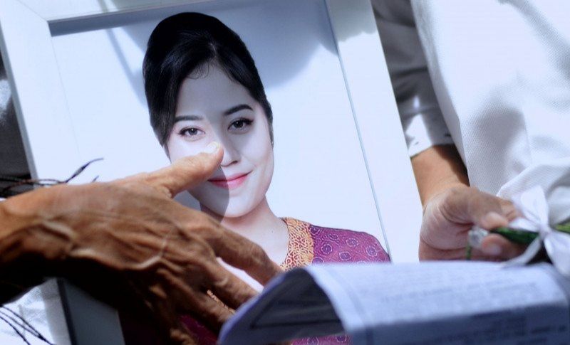 podiumnews.com-Jenazah Mia Tresetyani Pramugari Sriwijaya Air Dimakamkan di Badung-Bali