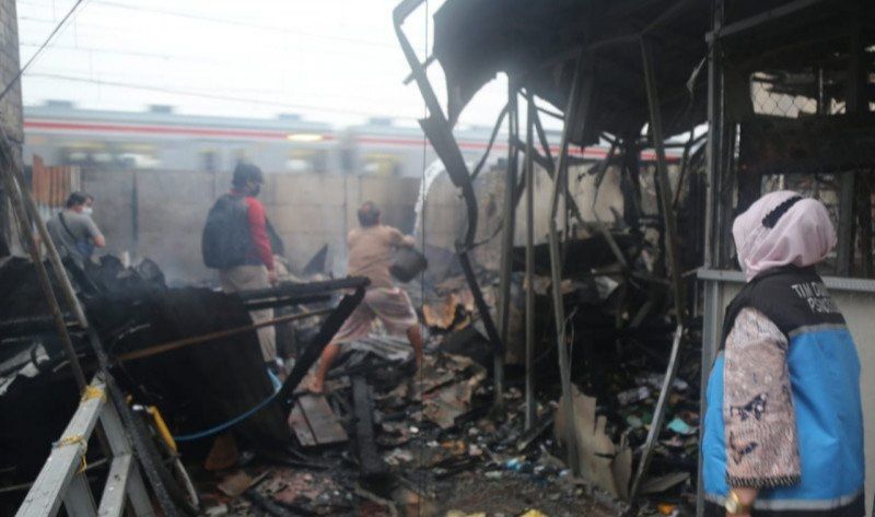 podiumnews.com-Kemensos: Pilar Sosial Bantu Korban Kebakaran Cideng